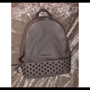 OFFERS?💜 Michael Kors Rhea Backpack
